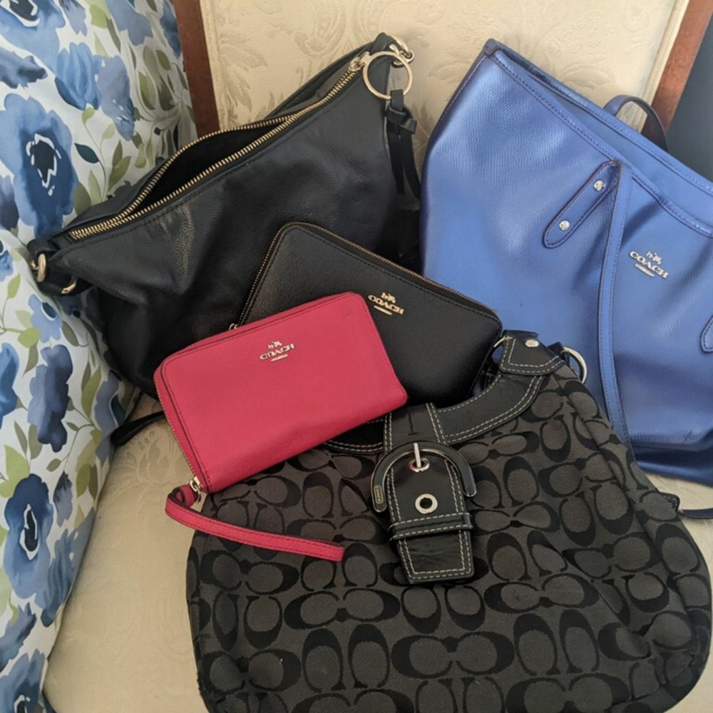 cute purses not used much, mostly just hung up trying to get rid of them